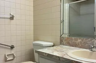 574 Burgundy L, Delray Beach, FL 33484 - Photo 17