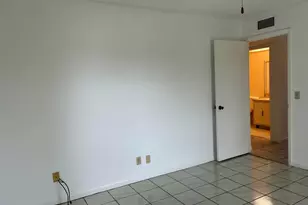 574 Burgundy L, Delray Beach, FL 33484 - Photo 25