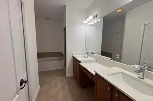 2630 Creekside Dr, Fort Pierce, FL 34981 - Photo 5