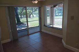 4983 Pinemore Ln, Lake Worth, FL 33467 - Photo 7