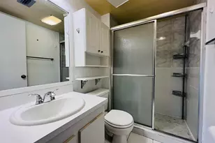 3154 Via Poinciana, Lake Worth, FL 33467 - Photo 13
