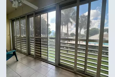 3154 Via Poinciana #214, Lake Worth, FL 33467 - Photo 9