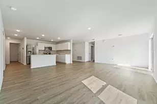 1246 SW Asturia Ave, Port Saint Lucie, FL 34953 - Photo 3