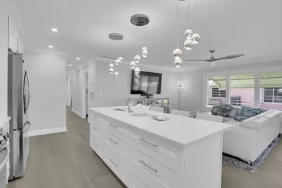 540 High Point Drive #A, Delray Beach, FL 33445 - Photo 5