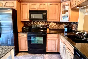 3328 Lucerne Park Dr, Greenacres, FL 33467 - Photo 5