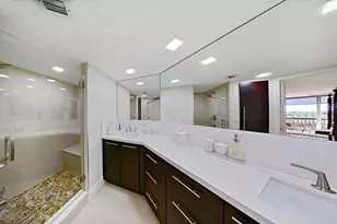 1900 Consulate Pl, West Palm Beach, FL 33401 - Photo 37