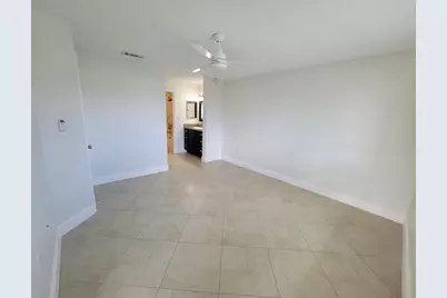 4208 Glenmoor Drive, West Palm Beach, FL 33409 - Photo 13