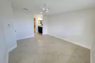 4208 Glenmoor Dr, West Palm Beach, FL 33409 - Photo 13