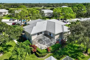 2433 SW Danbury Ln, Palm City, FL 34990 - Photo 43