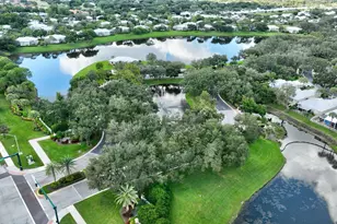 2433 SW Danbury Ln, Palm City, FL 34990 - Photo 43