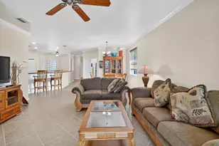 23269 Carolwood Ln, Boca Raton, FL 33428 - Photo 11