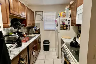 205 NE 3rd St, Boynton Beach, FL 33435 - Photo 5