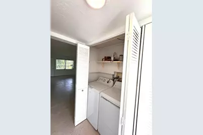 141 West Court, Royal Palm Beach, FL 33411 - Photo 9