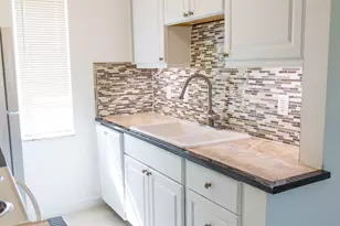 141 West Ct, Royal Palm Beach, FL 33411 - Photo 23