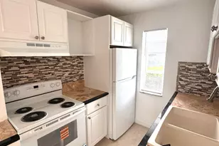 141 West Ct, Royal Palm Beach, FL 33411 - Photo 25