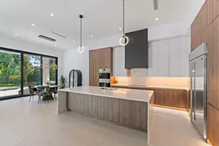 18488 Symphony Ct, Jupiter, FL 33458 - Photo 9