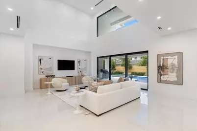 451 NW 7th Avenue, Boca Raton, FL 33486 - Photo 9