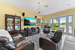 10437 Trianon Pl, Wellington, FL 33449 - Photo 23