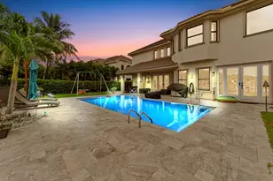 10437 Trianon Pl, Wellington, FL 33449 - Photo 3