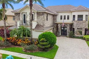 10437 Trianon Pl, Wellington, FL 33449 - Photo 5