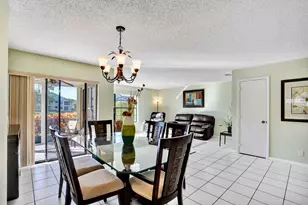 3373 Jog Park Dr, Greenacres, FL 33467 - Photo 17