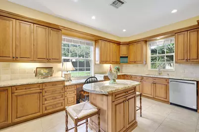 36 Country Road, Village of Golf, FL 33436 - Photo 23