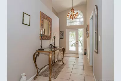 7007 SE Twin Oaks Circle, Stuart, FL 34997 - Photo 11