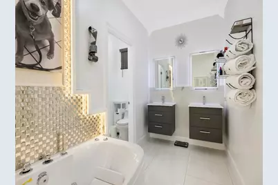 914 SW McCracken Avenue, Port Saint Lucie, FL 34953 - Photo 29