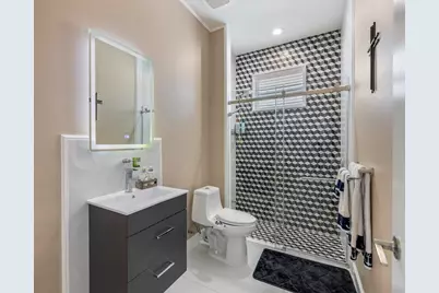 914 SW McCracken Avenue, Port Saint Lucie, FL 34953 - Photo 31