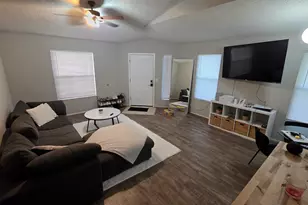 2818 Stoneway Ln, Fort Pierce, FL 34982 - Photo 5