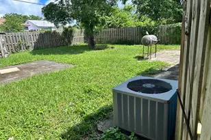 840 W 2nd St, Riviera Beach, FL 33404 - Photo 15