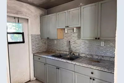 840 W 2nd Street, Riviera Beach, FL 33404 - Photo 11