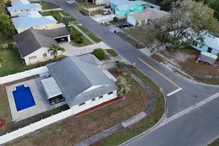 2490 4th Pl, Vero Beach, FL 32962 - Photo 7