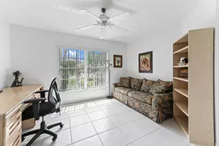 7351 Sterling Falls Ln W, Boynton Beach, FL 33437 - Photo 11