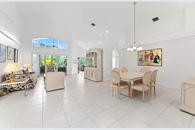 7351 Sterling Falls Lane W, Boynton Beach, FL 33437 - Photo 5