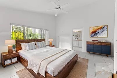 7351 Sterling Falls Lane W, Boynton Beach, FL 33437 - Photo 23