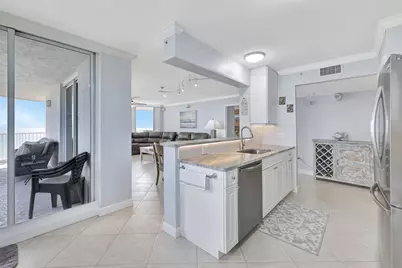5049 N Highway A1A #1404, Hutchinson Island, FL 34949 - Photo 27