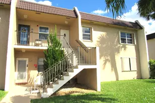 120 Lake Meryl Dr, West Palm Beach, FL 33411 - Photo 1