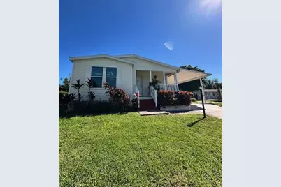 7955 SE Independence Avenue, Hobe Sound, FL 33455 - Photo 3