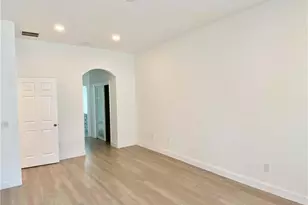 1704 Primrose Ct, Port Saint Lucie, FL 34952 - Photo 11