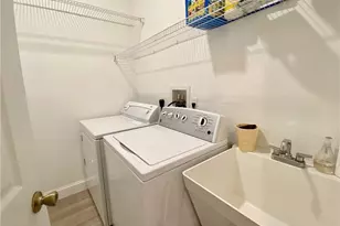 1704 Primrose Ct, Port Saint Lucie, FL 34952 - Photo 25