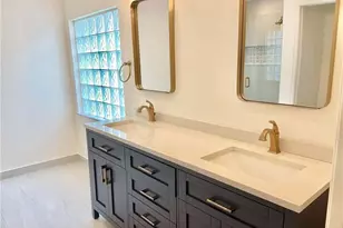 1704 Primrose Ct, Port Saint Lucie, FL 34952 - Photo 17