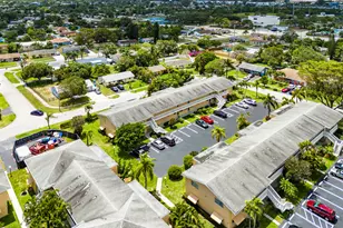 2102 NE 1st Way, Boynton Beach, FL 33435 - Photo 31