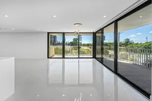 5480 N Ocean Dr, Singer Island, FL 33404 - Photo 9