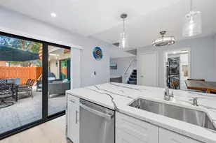 2902 29th Ct, Jupiter, FL 33477 - Photo 5