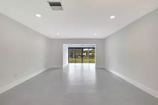 7898 Eastlake Dr, Boca Raton, FL 33433 - Photo 15