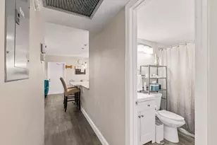 184 Oakridge L, Deerfield Beach, FL 33442 - Photo 15