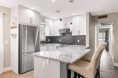 184 Oakridge L #184, Deerfield Beach, FL 33442 - Photo 5