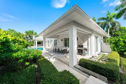 106 Beachway Drive, Ocean Ridge, FL 33435 - Photo 23