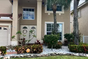 18280 Coral Isles Dr, Boca Raton, FL 33498 - Photo 5